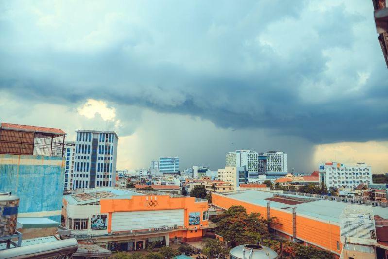 Phuong Linh Hotel Ho Chi Minh-staden Exteriör bild